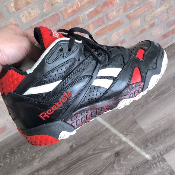 Reebok - Picture 14 of 17